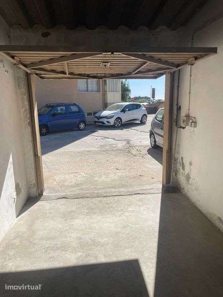 Garagem Box- Santo Ovidio - Grande imagem: 3/3