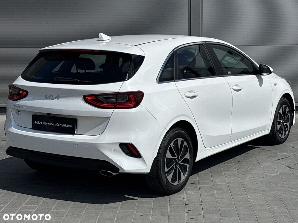 Kia Ceed 1.5 T-GDI M DCT - 10