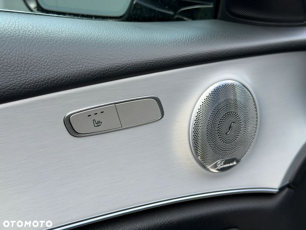 Mercedes-Benz Klasa E 300 de Avantgarde - 13
