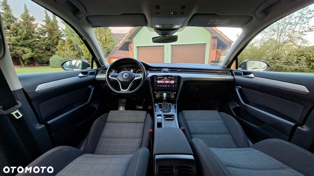 Volkswagen Passat 2.0 TDI EVO Business DSG - 17