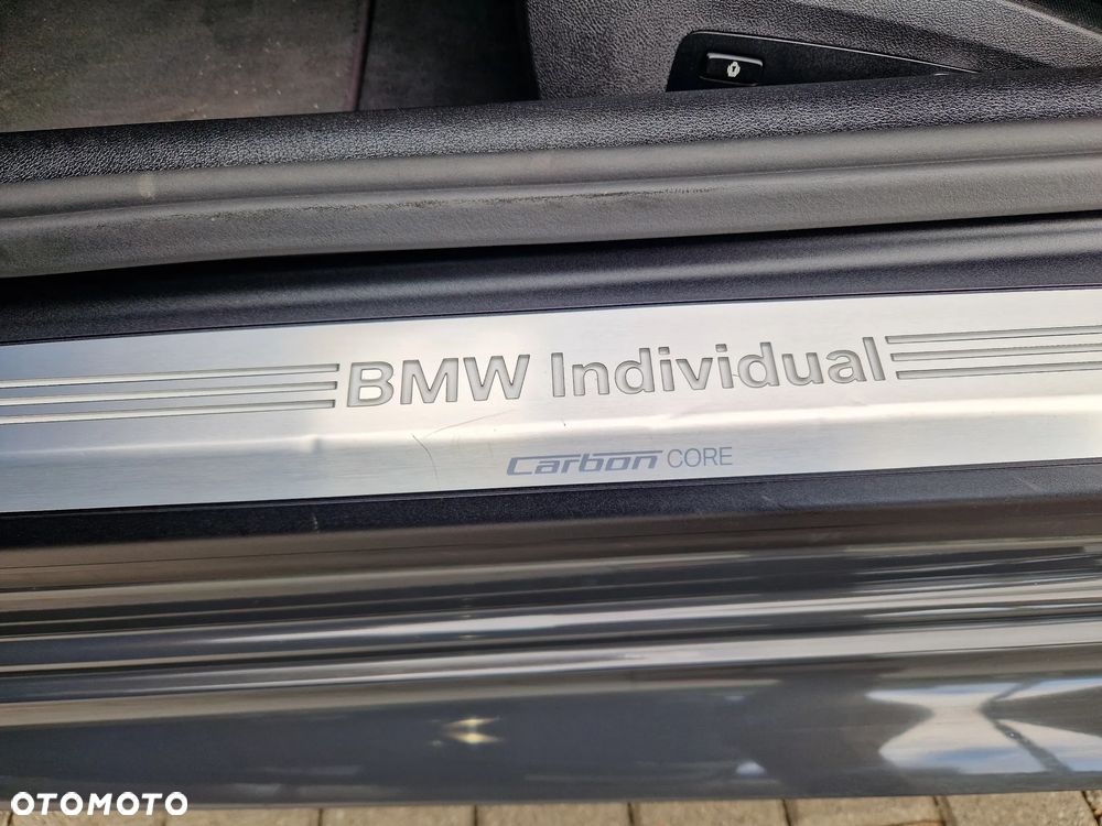 BMW Seria 8 - 33