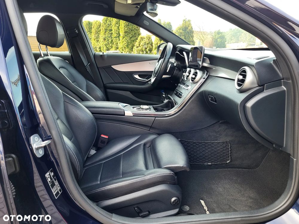 Mercedes-Benz Klasa C 220 d 9G-TRONIC AMG Line - 17