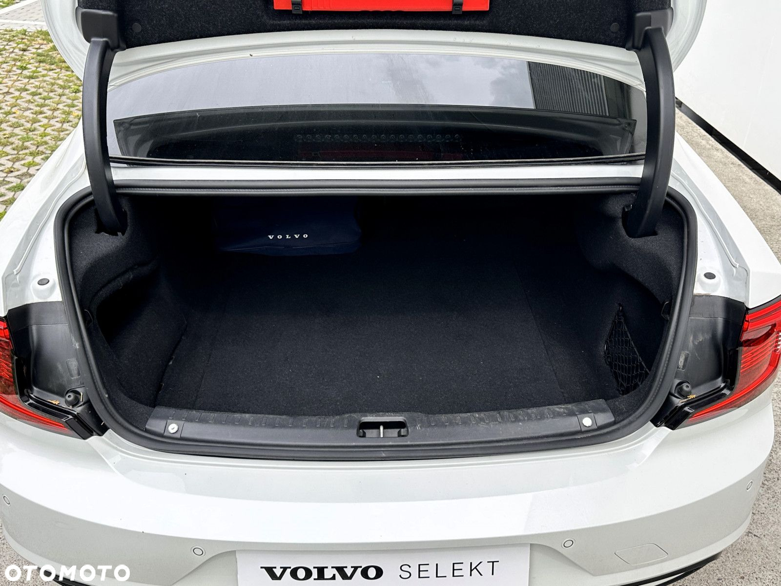 Volvo S90 - 14