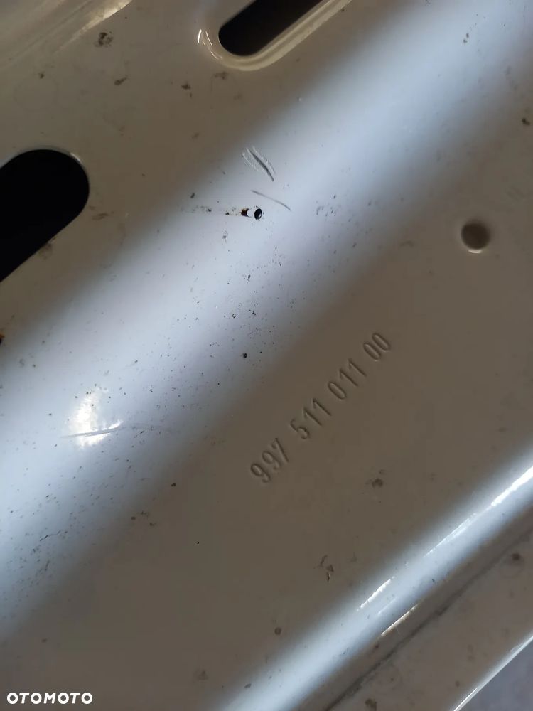 Porsche 997 maska pokrywa silnika - 13