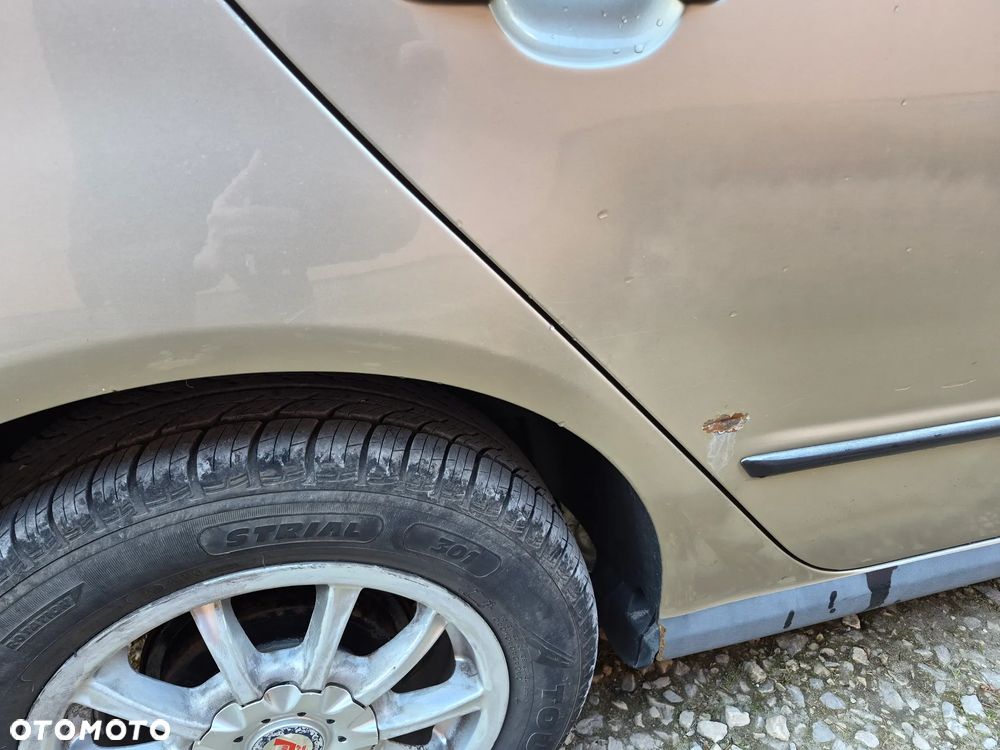 Skoda Fabia 1.4 16V Ambiente - 4