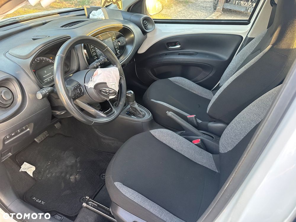 Toyota Aygo X S-CVT Pulse - 18