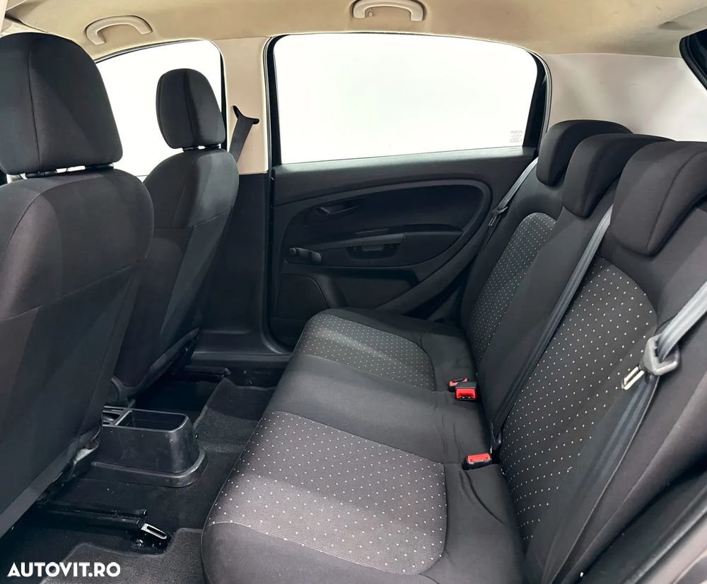 Fiat Punto 1.4 8V Dynamic - 17