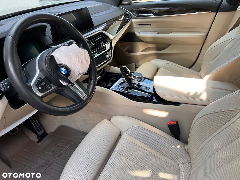 BMW 6GT 640i xDrive - 17