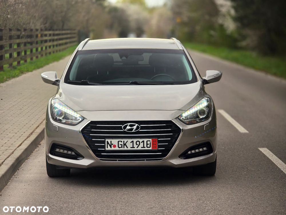 Hyundai i40 Kombi blue 1.7 CRDi DCT Premium - 10