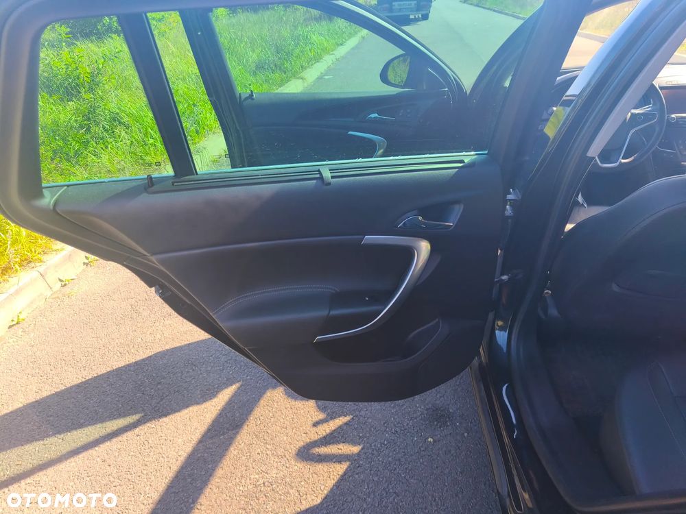 Opel Insignia 2.0 CDTI 4x4 Automatik Sport - 22