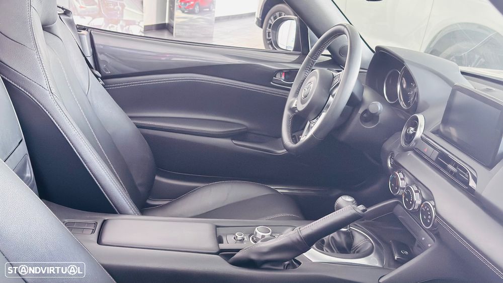 Mazda MX-5 1.5 RF Sky-G Excellence Navi Tan Leather - 7