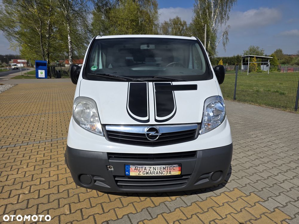 Opel Vivaro - 2