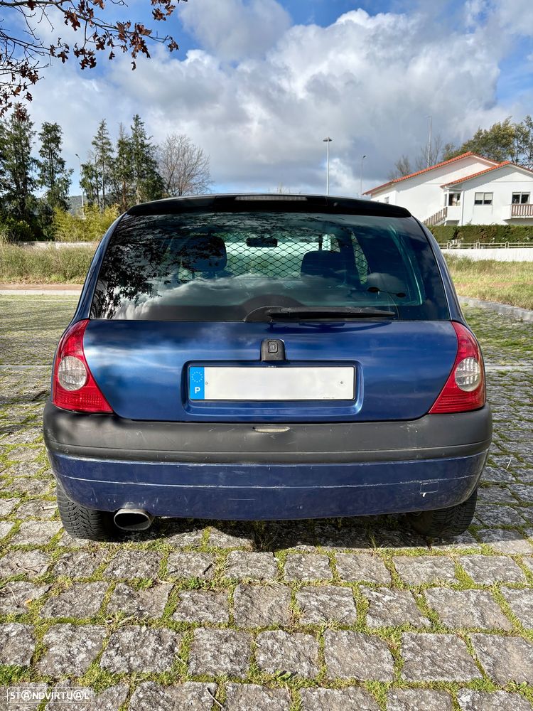 Renault Clio 1.9 D RN - 4