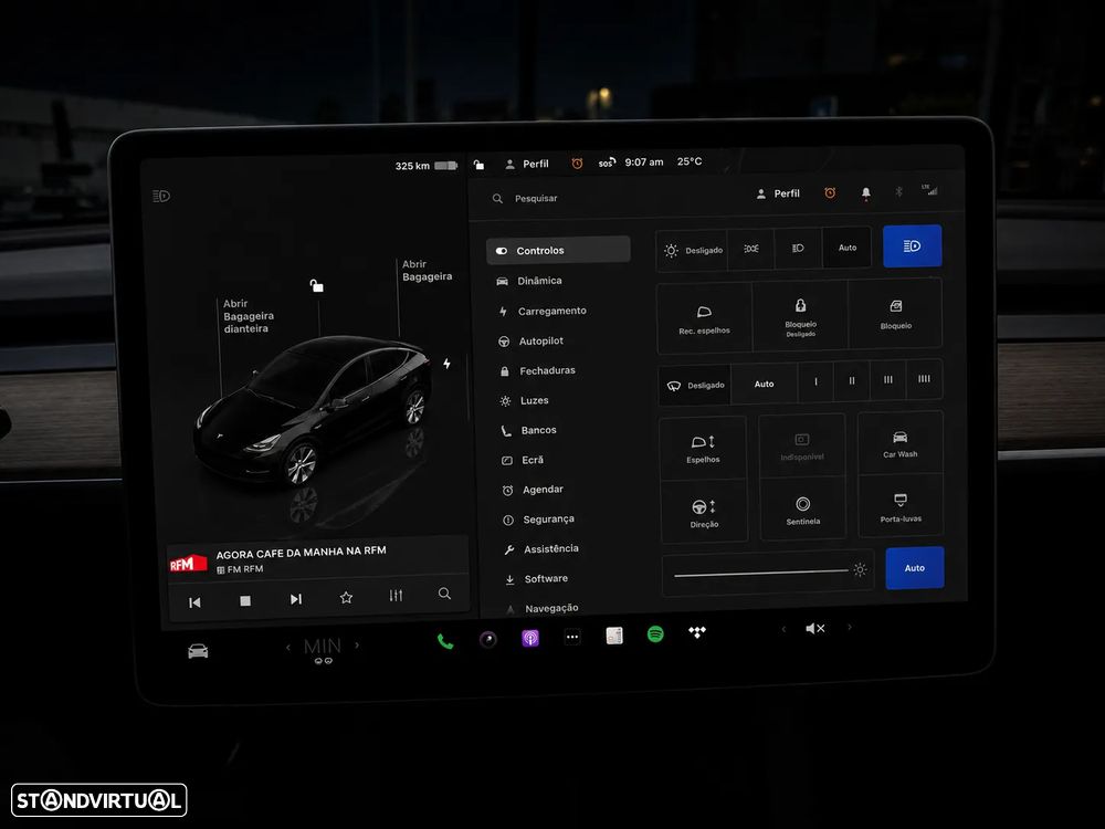 Tesla Model Y Long Range Dual Motor AWD - 30