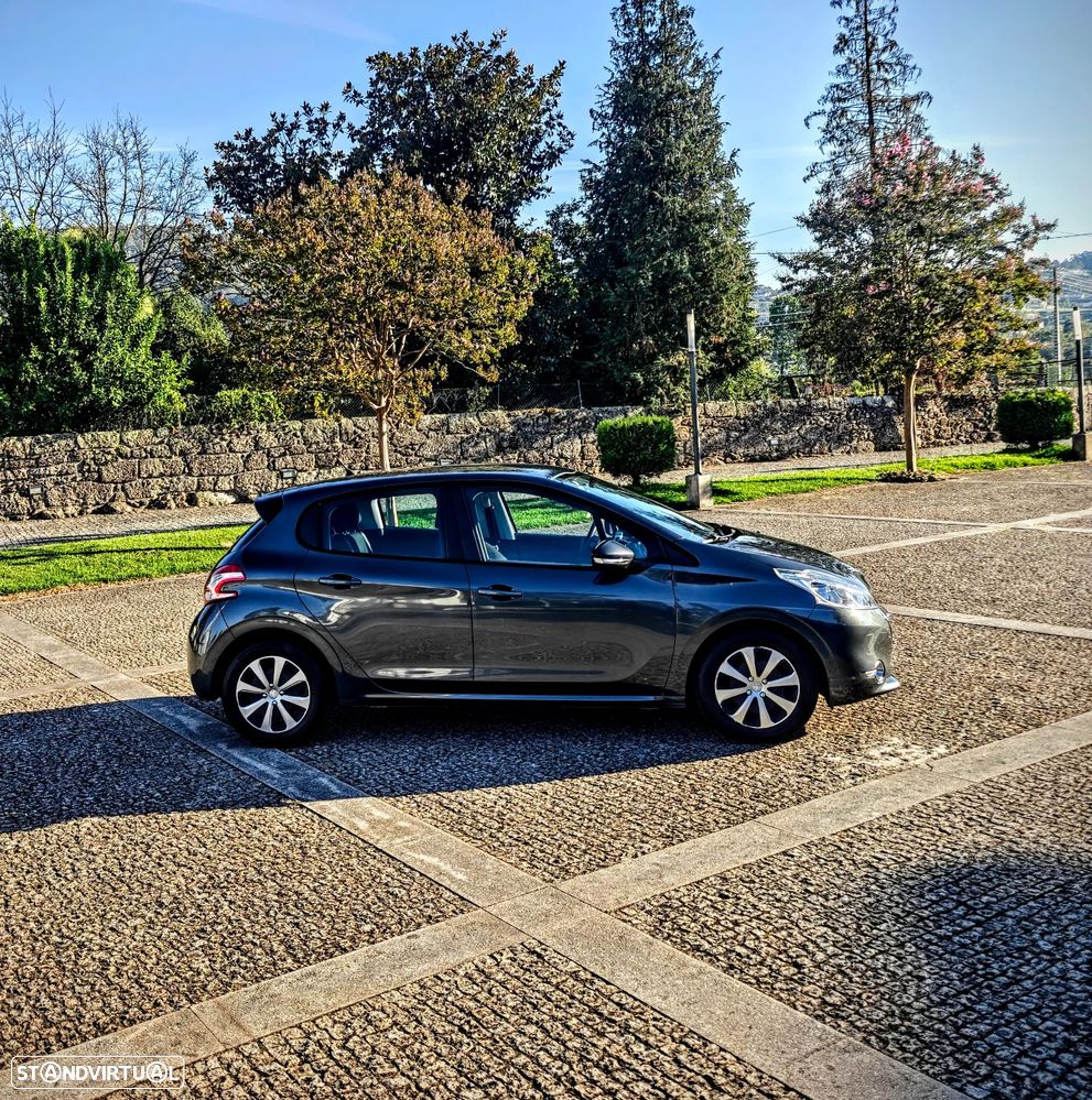 Peugeot 208 e-HDi 68 EGS5 Stop&Start Active - 27