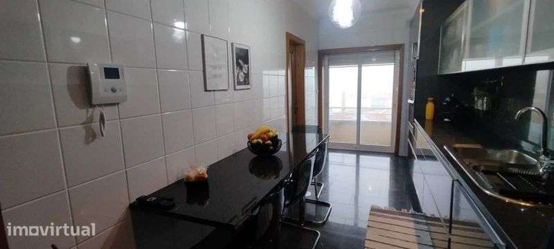 Penthouse c/ Terraço T3 - Pedra Verde - Grande imagem: 3/10