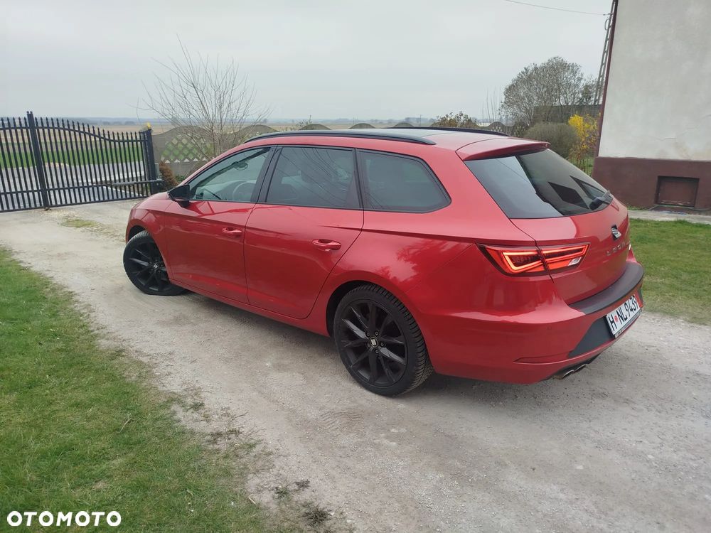 Seat Leon 2.0 TDI DPF DSG FR Black Matt Edition - 14