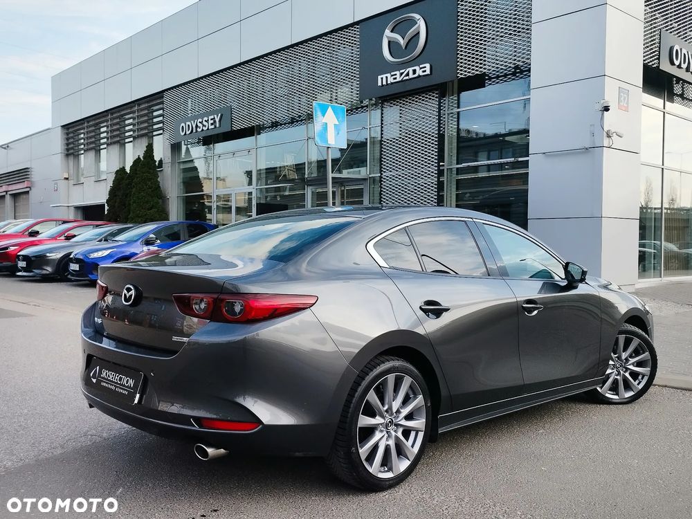 Mazda 3 2.0 mHEV Hikari - 3