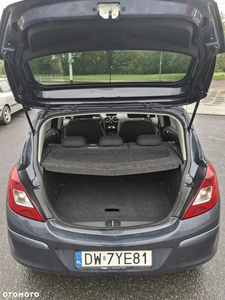 Opel Corsa 1.4 16V Color Edition - 10