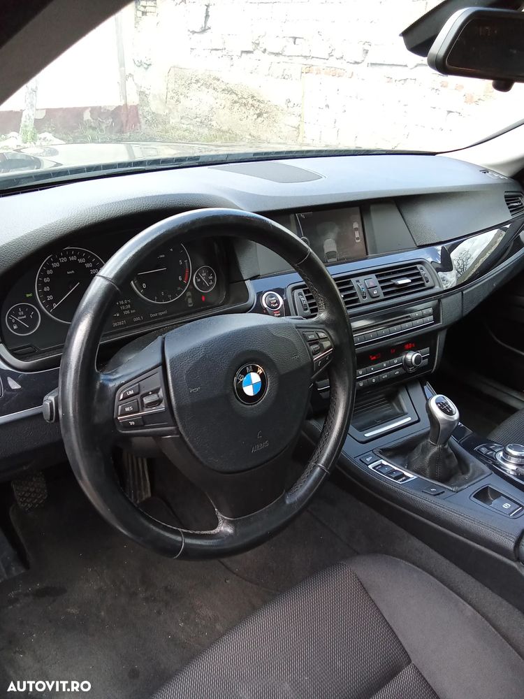 BMW Seria 5 520d Luxury Line - 18