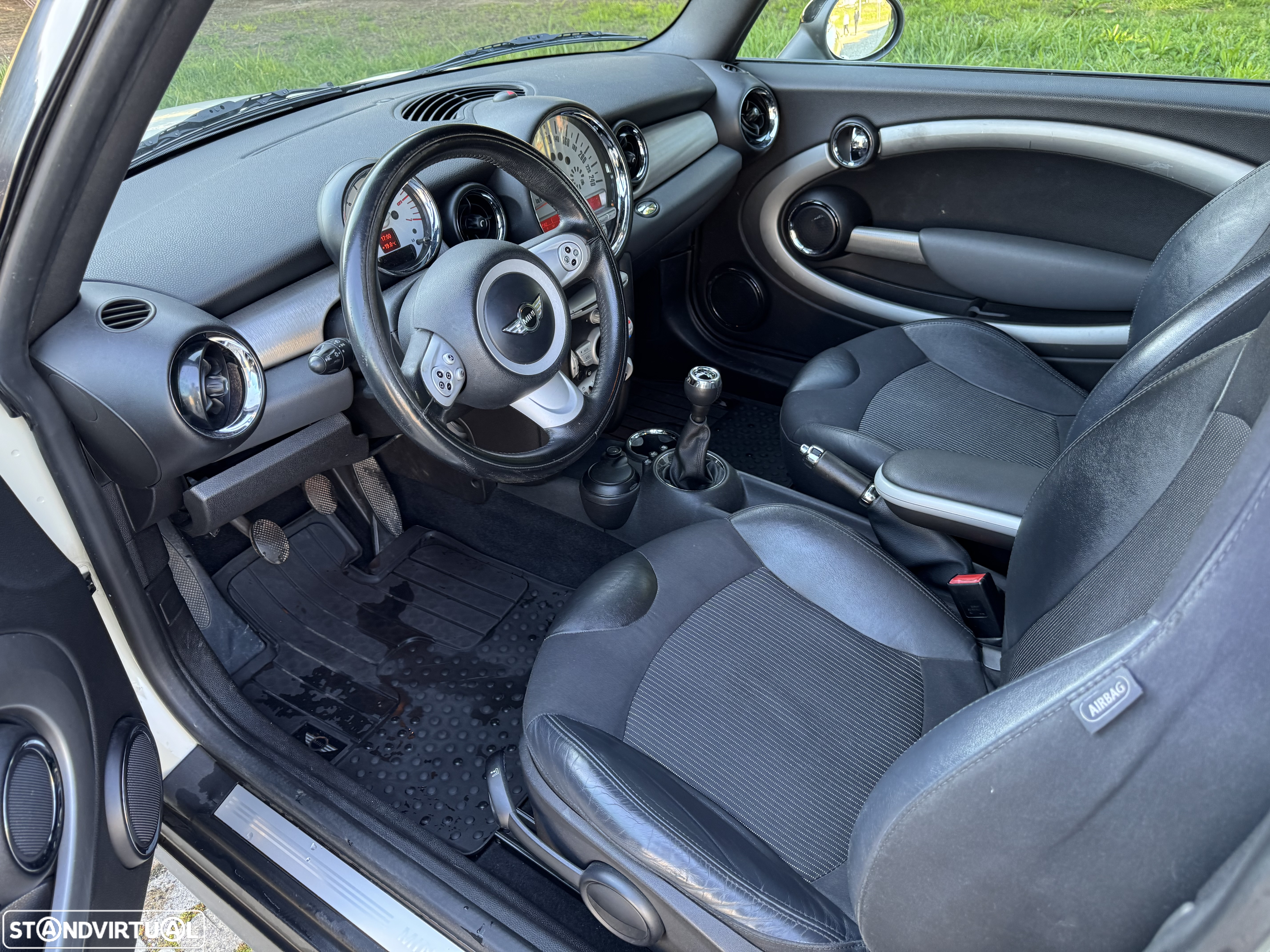 MINI Clubman Cooper D - 4