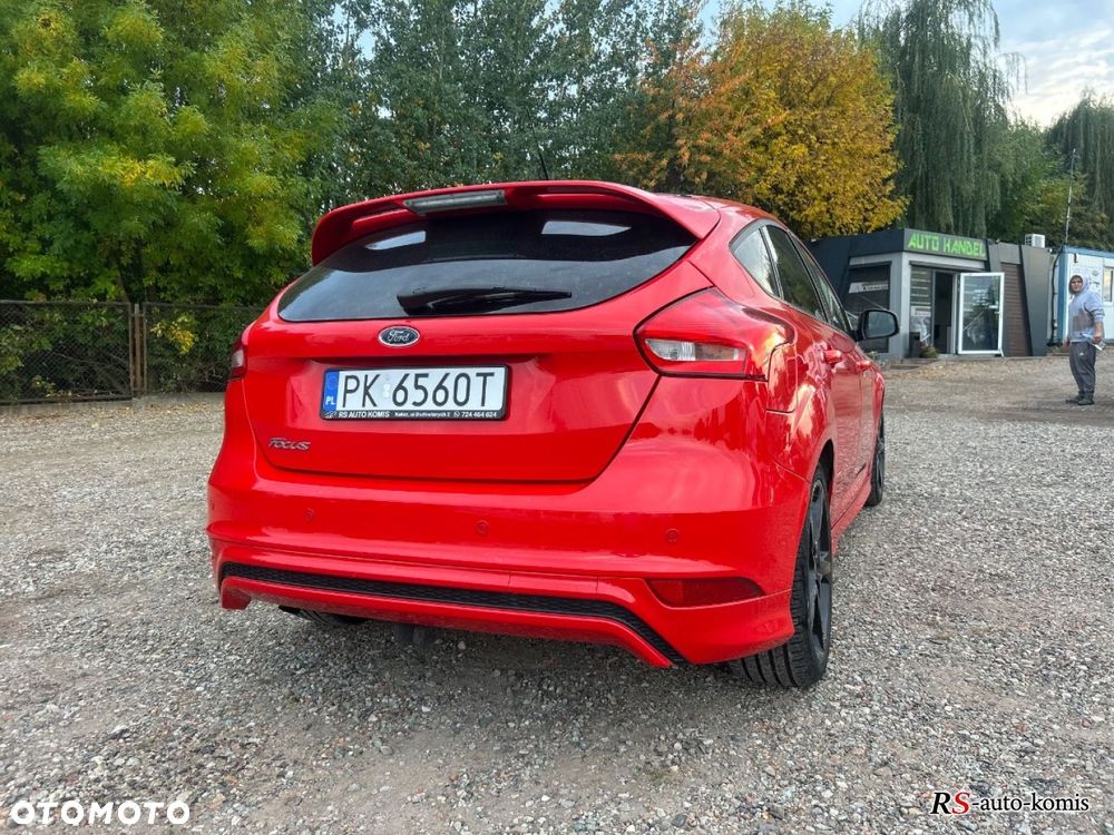 Ford Focus - 13