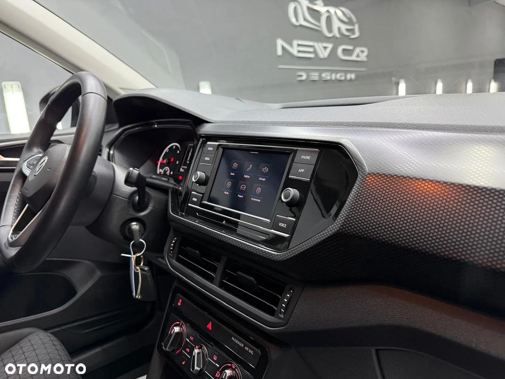 Volkswagen T-Cross 1.6 TDI SCR Life - 34