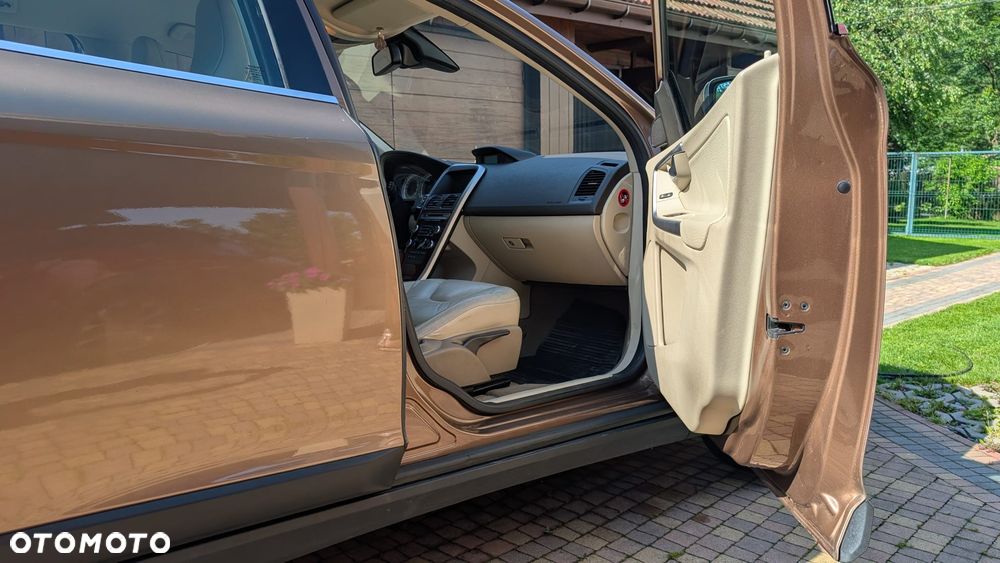 Volvo XC 60 - 12