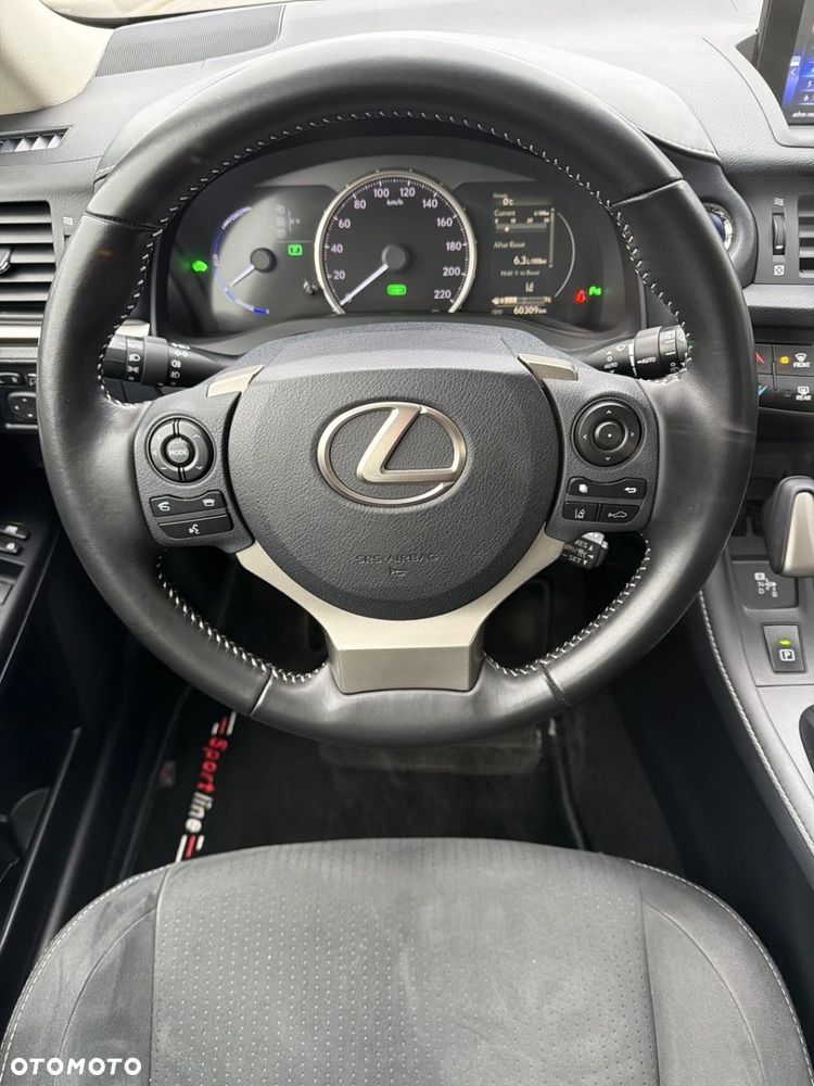 Lexus CT 200h Elegance EU6 - 13