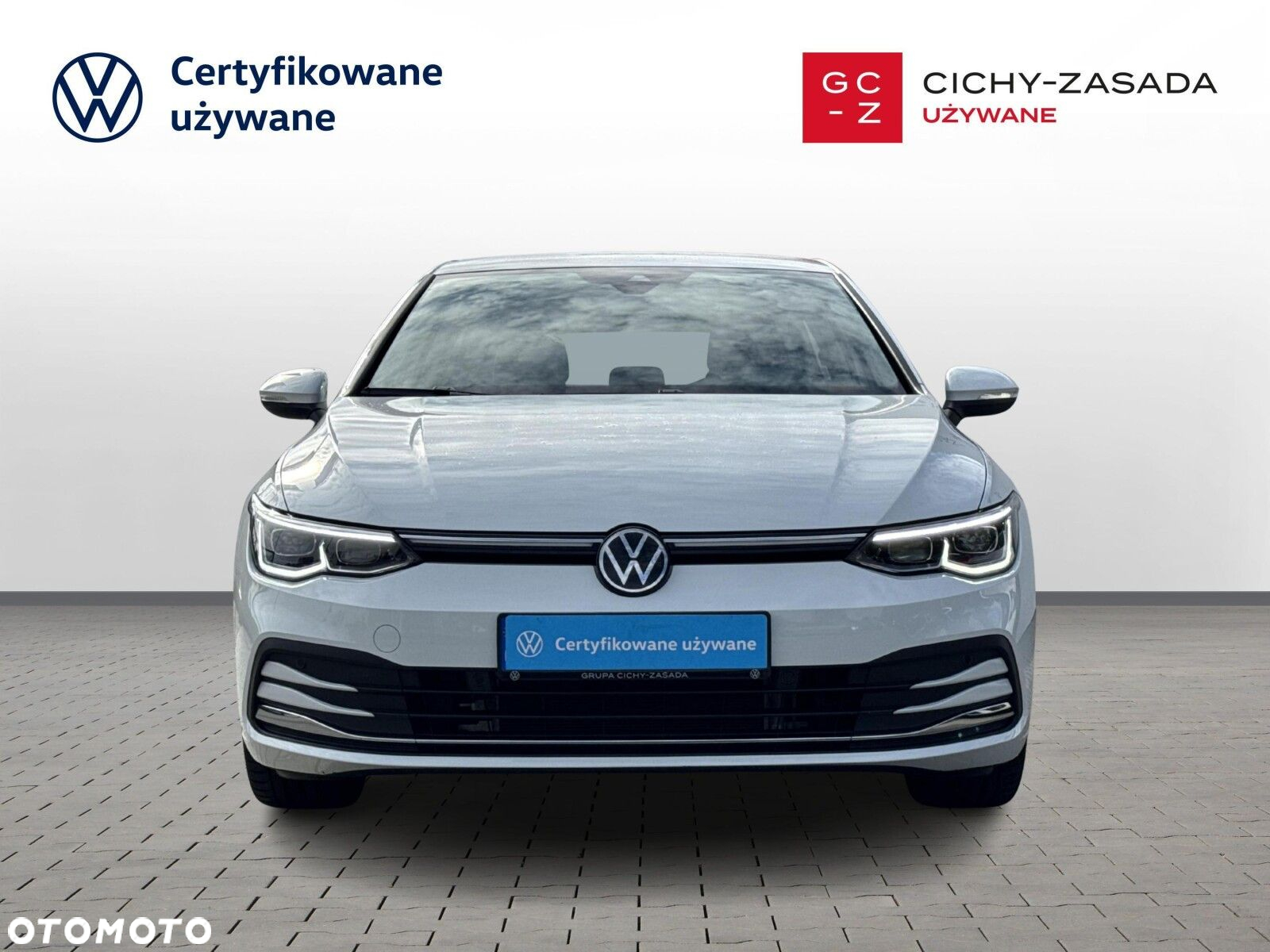 Volkswagen Golf - 8