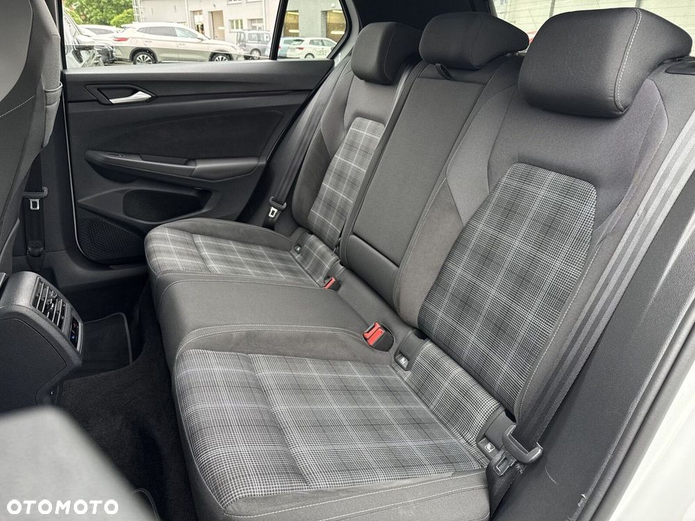 Volkswagen Golf 2.0 TDI GTD DSG - 13
