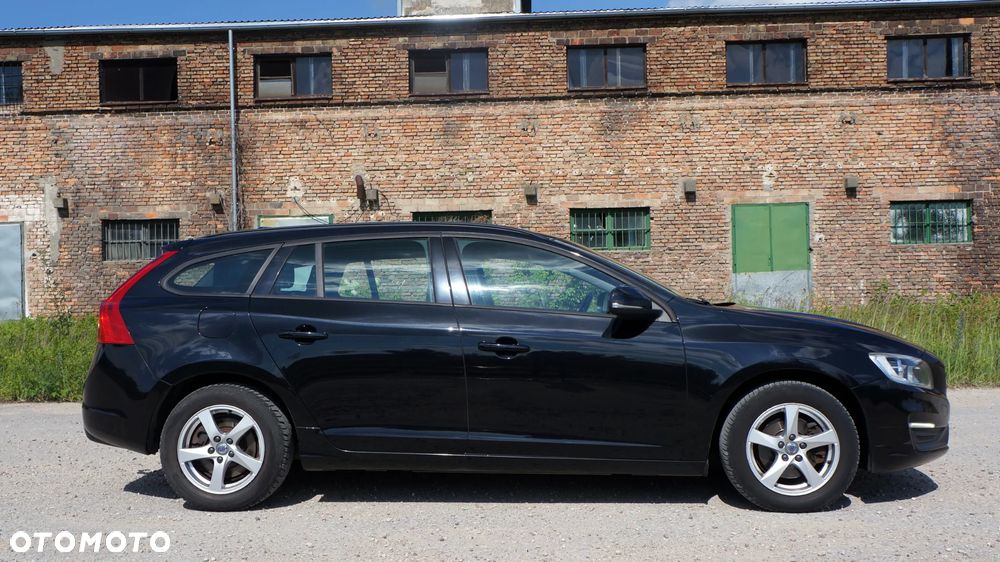 Volvo V60 D2 - 12