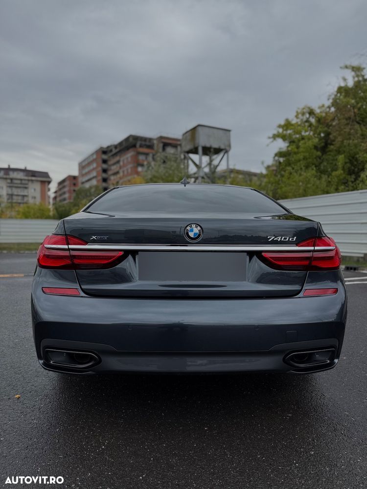 BMW Seria 7 740d xDrive - 7