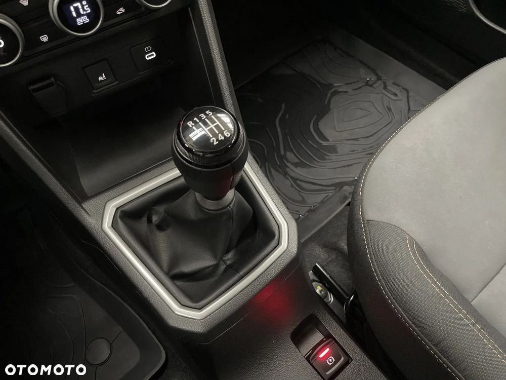 Dacia Jogger 1.0 TCe Extreme 7os - 15