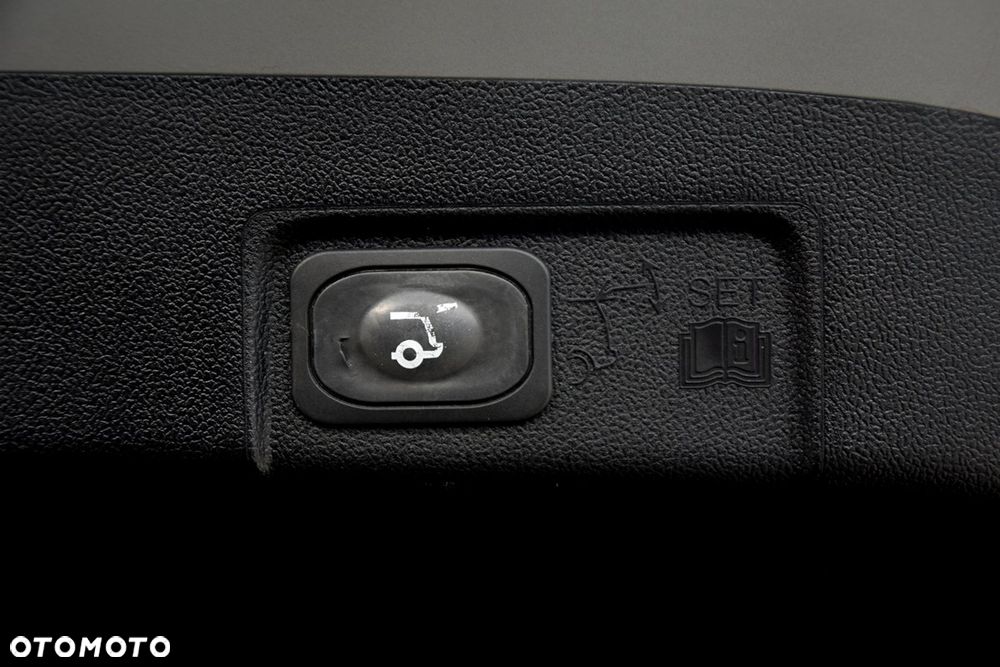 Ford Puma 1.0 EcoBoost mHEV ST-Line V - 24