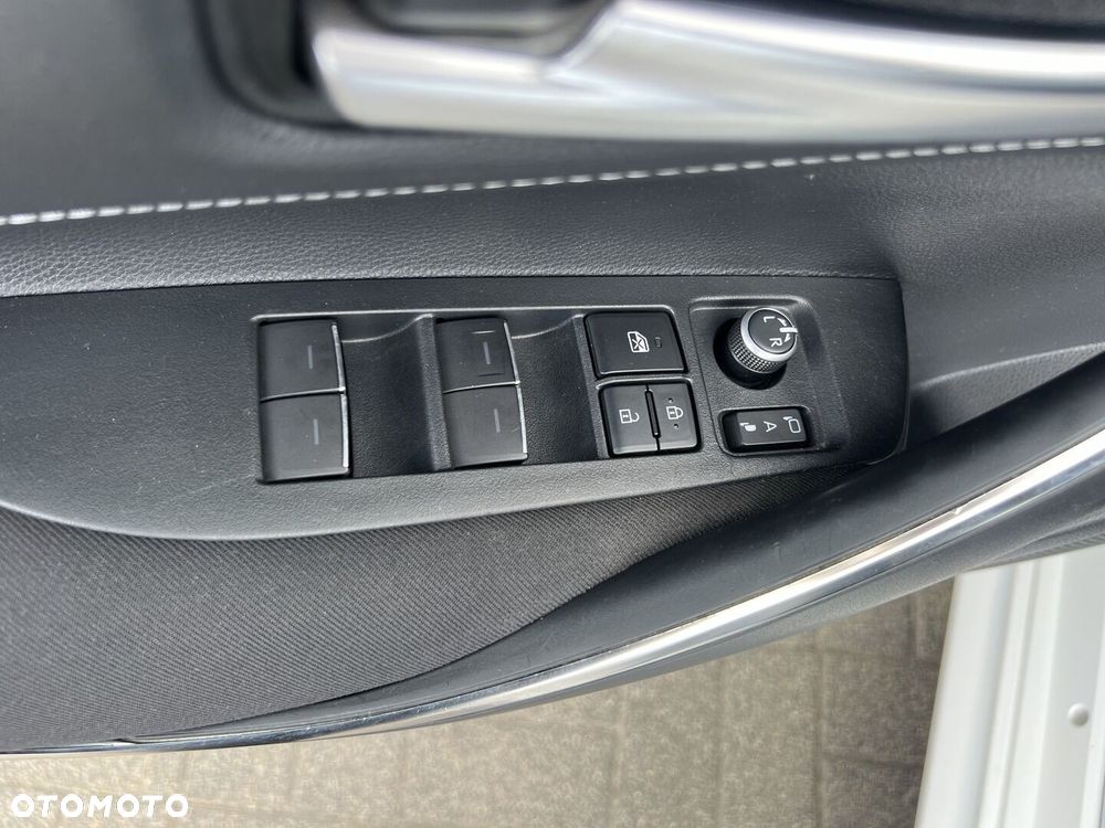 Toyota Corolla 1.8 Hybrid Comfort - 25