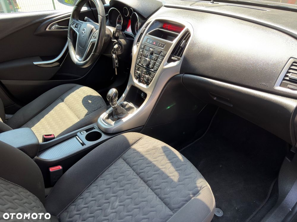 Opel Astra 1.4 T Active EU6 - 8