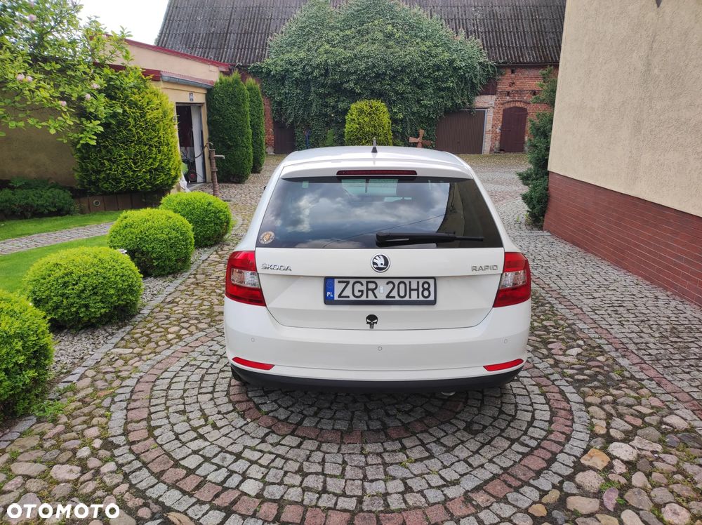 Skoda RAPID 1.6 TDI Ambition - 4