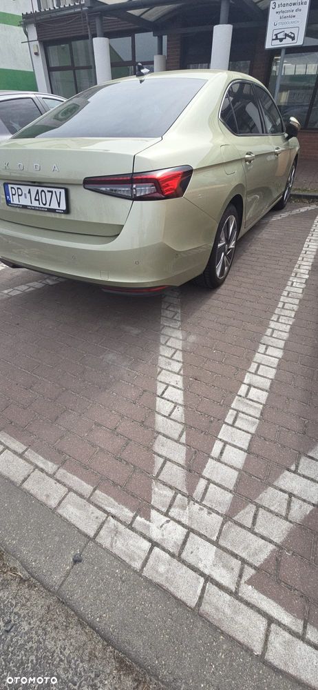 Skoda Superb 1.5 TSI mHEV Selection DSG - 9