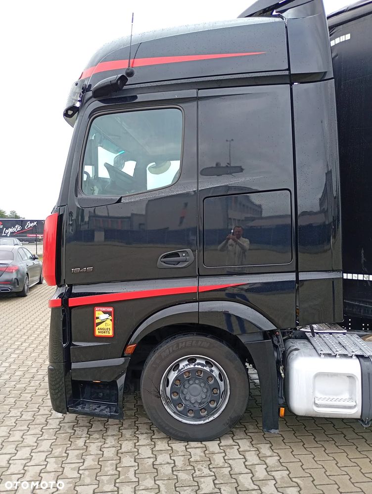 Mercedes-Benz ACTROS 1845 - 10