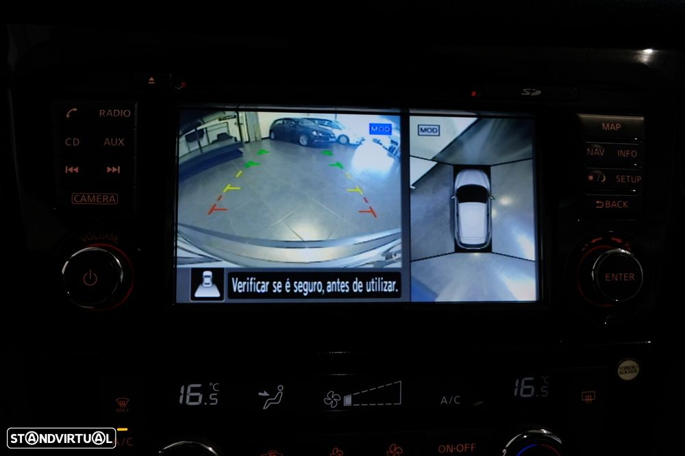 Nissan Qashqai 1.5 dCi N-Connecta J18+Led - 17