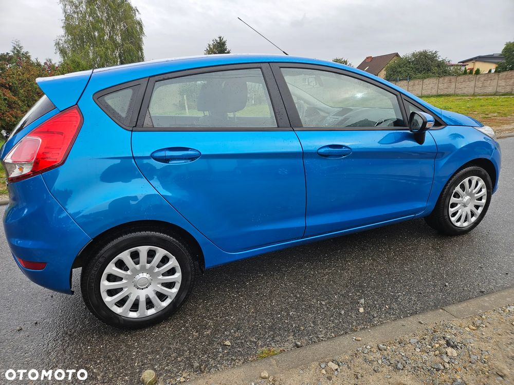 Ford Fiesta 1.25 Trend EU5 - 23