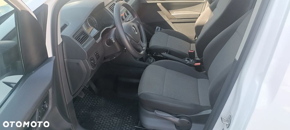 Volkswagen CADDY MAXI - 3