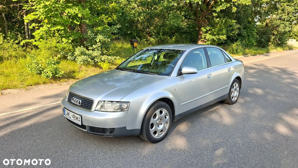 Audi A4 Limousine - 12