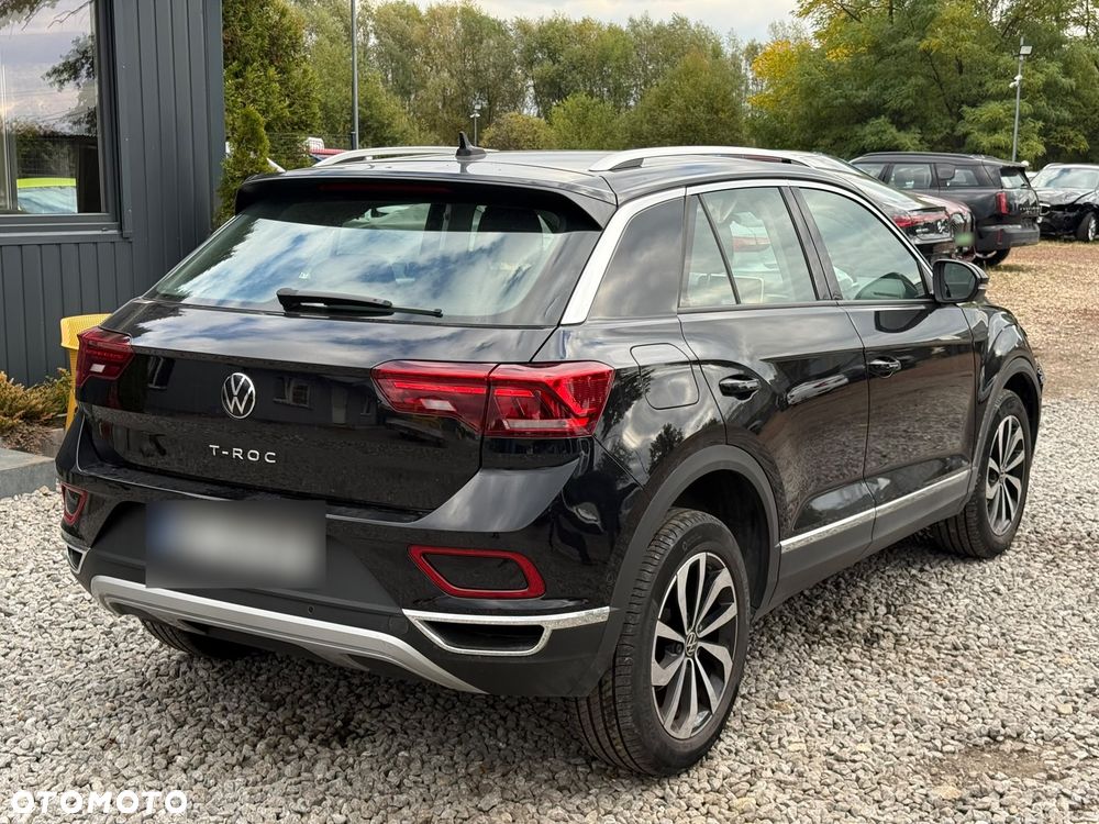 Volkswagen T-Roc 2022 photo 2