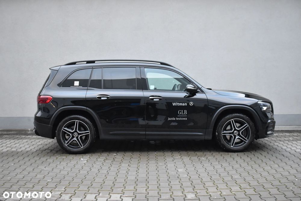 Mercedes-Benz GLB - 6