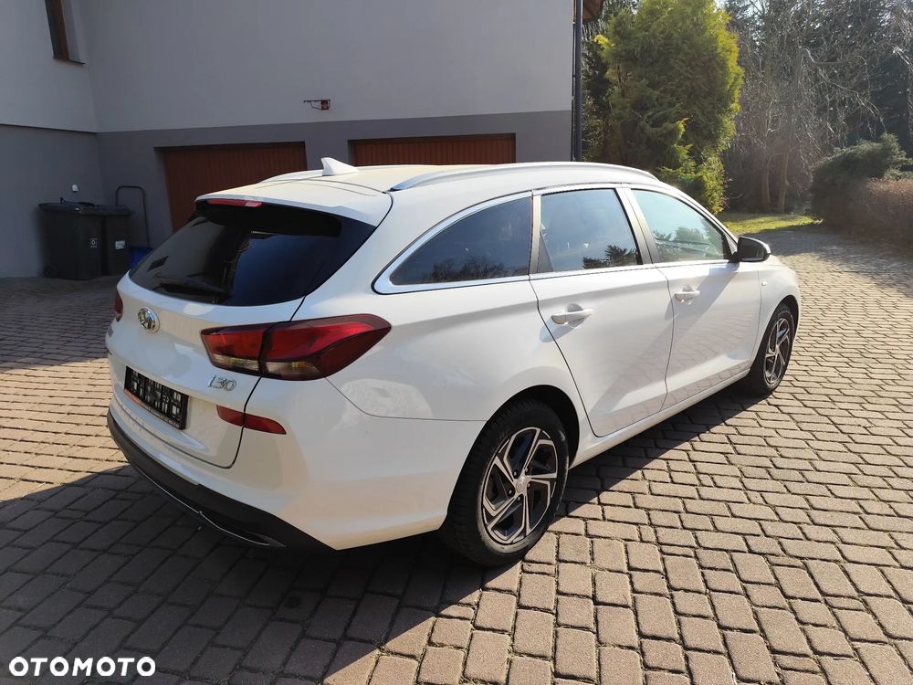 Hyundai i30 1.5 T-GDI 48V-Hybrid Advantage - 7