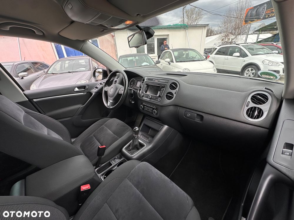 Volkswagen Tiguan 2.0 TDI DPF 4Motion BlueMotion Technology Life - 17
