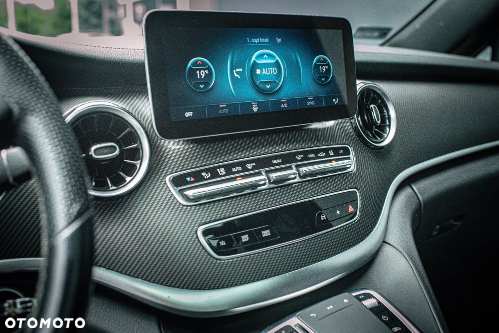 Mercedes-Benz Klasa V 300 d 4-Matic Avantgarde 9G-Tronic - 22