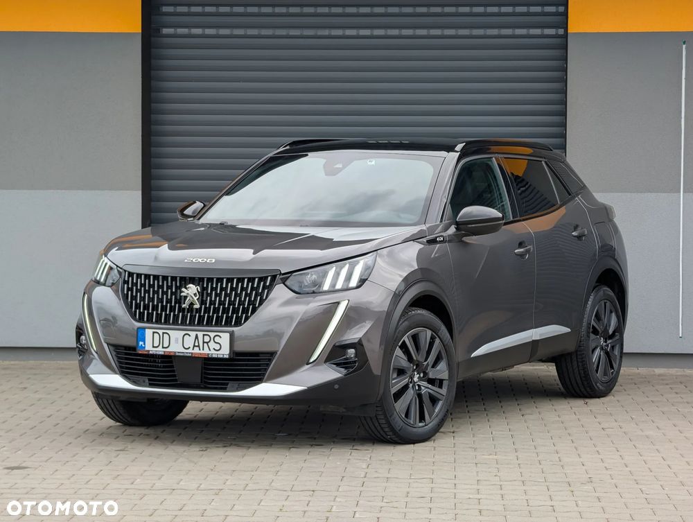 Peugeot 2008 PureTech 130 EAT8 GT - 2